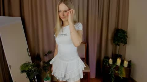 Aurora online show from July 21, 11:22 am