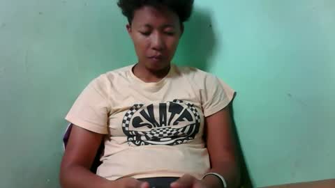 Snapshot of noella711128 chatting on October 14, 12:52 pm noella711128 online show from October 14, 12:52 pm