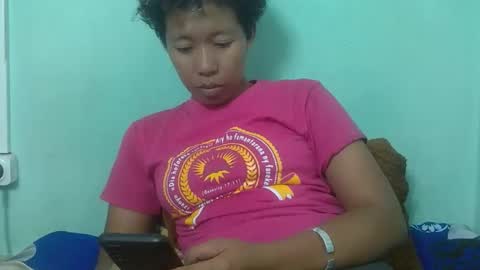 noella711128 online show from December 18, 8:52 am