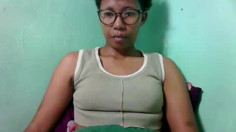 Snapshot of noella711128 chatting on October 12, 9:12 am noella711128 online show from October 12, 9:12 am