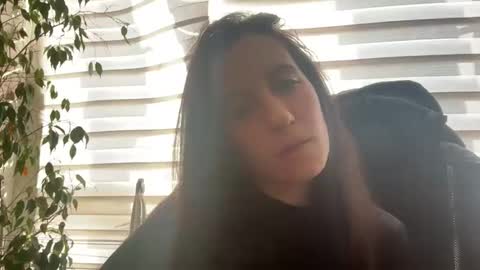 NoemiTaboo online show from December 18, 12:32 pm