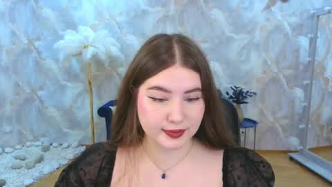 noirwhisper online show from November 16, 7:14 pm