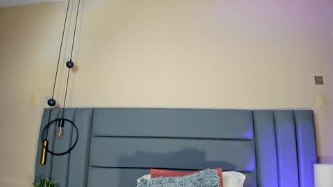 Snapshot of nora_dasilva chatting on September 25, 1:04 am Nora Da Silva online show from September 25, 1:04 am