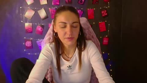 Snapshot of nora_n chatting on October 14, 11:40 pm Nora online show from October 14, 11:40 pm