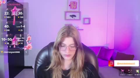 Snapshot of nora_vennucci chatting on February 7, 6:56 pm Nora online show from February 7, 6:56 pm