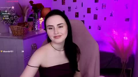 Nora online show from August 6, 5:58 am