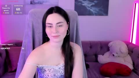 Nora online show from May 31, 5:57 am