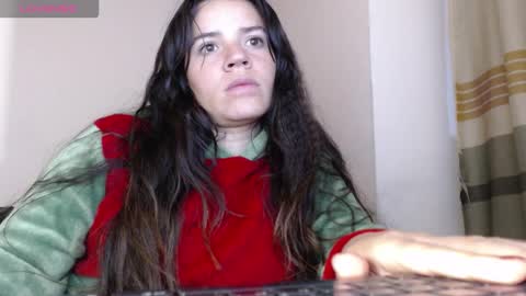 noreen_ online show from November 18, 3:18 am