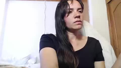 noreen_ online show from September 12, 5:31 pm