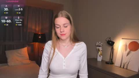 Snapshot of normaemans chatting on September 12, 8:16 pm Beatrice online show from September 12, 8:16 pm