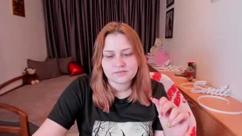 NORA online show from June 20, 7:17 pm