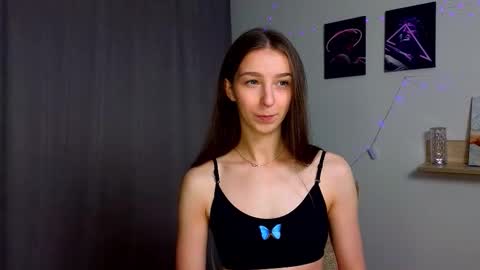 Snapshot of not_yourtoy chatting on October 3, 2:11 pm Hello My name is Helene NTMU Finger up if u like what u see online show from October 3, 2:11 pm