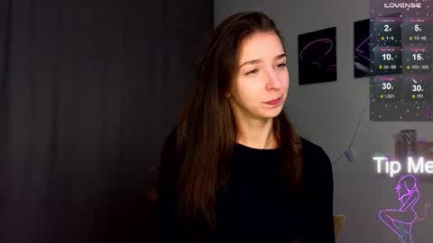 Snapshot of not_yourtoy chatting on September 25, 2:27 pm Hello My name is Helene NTMU Finger up if u like what u see online show from September 25, 2:27 pm