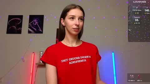 Snapshot of not_yourtoy chatting on December 21, 2:15 pm Hello My name is Helene NTMU Finger up if u like what u see online show from December 21, 2:15 pm