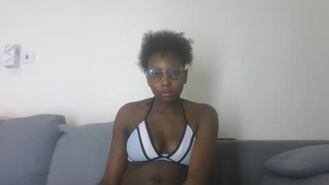 Snapshot of notorioussaint chatting on October 12, 7:16 pm notorioussaint online show from October 12, 7:16 pm