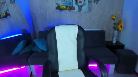 nova online show from March 26, 12:02 am