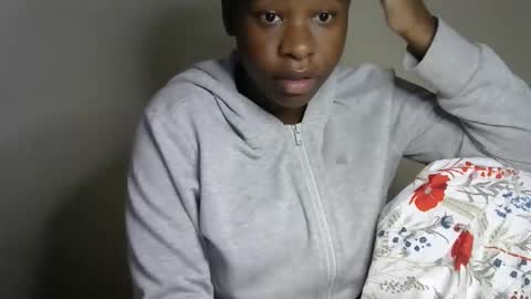 novaah online show from December 17, 12:20 pm