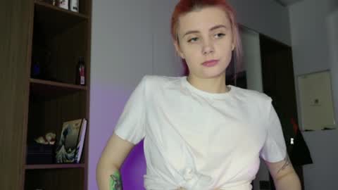 Nova online show from April 15, 7:58 pm