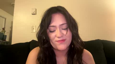 numb__nut online show from December 16, 9:35 am