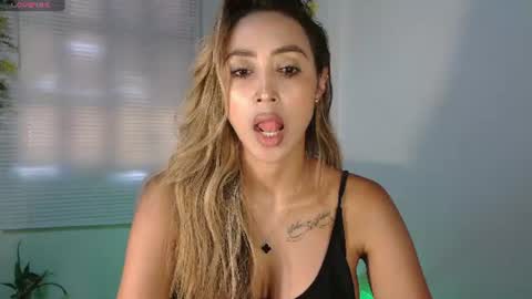 Nycole online show from July 13, 9:04 pm