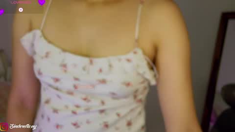 Nylaah online show from May 27, 1:57 am