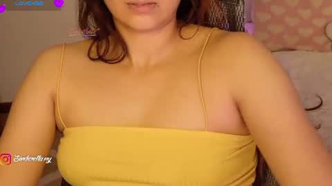 Nylaah online show from June 24, 3:27 am
