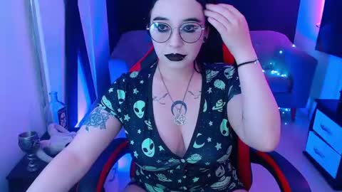 Nyx online show from June 24, 12:26 pm