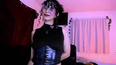 Nyxxei online show from March 11, 12:37 am