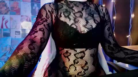 obsidian_siren online show from March 3, 3:18 pm