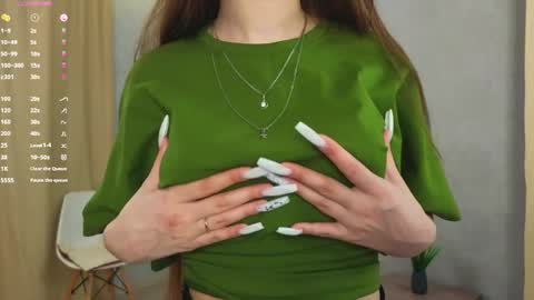 Bella online show from April 14, 3:45 pm