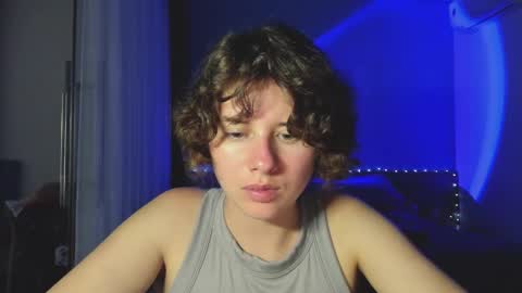 Evie online show from January 31, 1:12 pm