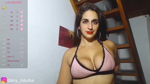 Snapshot of odalisca_bellydancer chatting on March 8, 3:16 am Daniela Dany online show from March 8, 3:16 am