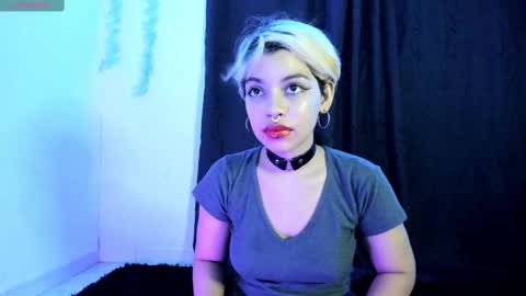Snapshot of odeth_ chatting on September 21, 2:10 am odeth_ online show from September 21, 2:10 am