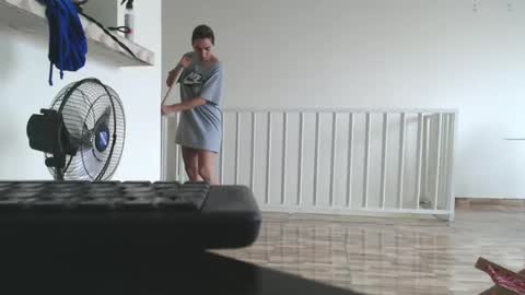 Snapshot of odette_brigh_ chatting on March 11, 3:02 pm Val online show from March 11, 3:02 pm