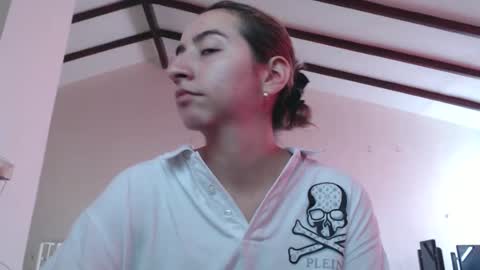 Snapshot of odette_brigh_ chatting on February 7, 7:38 pm Val online show from February 7, 7:38 pm