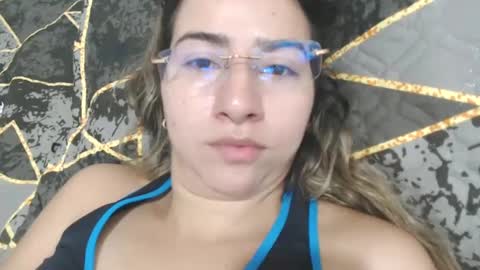 Snapshot of odette_brigh_ chatting on October 2, 10:37 pm Val online show from October 2, 10:37 pm
