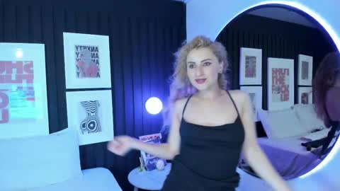 Ana  online show from January 15, 11:16 am