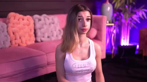 Odette online show from February 9, 4:48 am