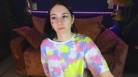 oh_kate_ online show from February 26, 1:37 am