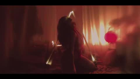 your dear Lilith Chapman online show from November 15, 5:47 pm