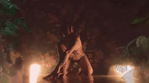 your dear Lilith Chapman online show from February 17, 8:38 pm