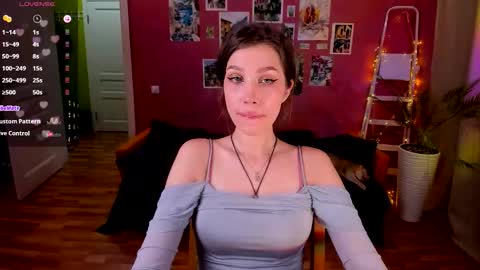 Snapshot of ohmymiami_ chatting on October 11, 10:45 pm Light online show from October 11, 10:45 pm