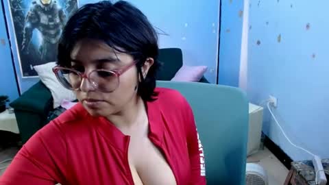 ohmysqueak online show from May 30, 3:59 am