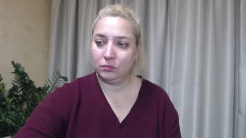 Iren online show from October 17, 6:38 am