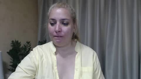 Iren online show from June 26, 7:31 am