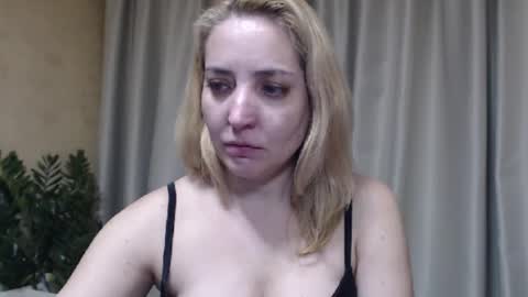 Mari online show from March 13, 7:26 pm