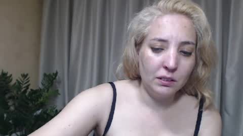 Mari online show from June 23, 4:27 pm