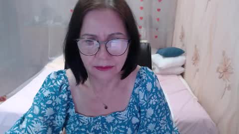 OlgaHottie online show from October 27, 12:17 am