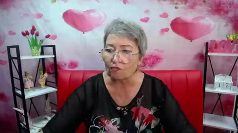 OlgaLuck online show from July 17, 9:02 am