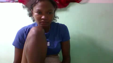 olgamariah203875 online show from March 10, 5:39 pm